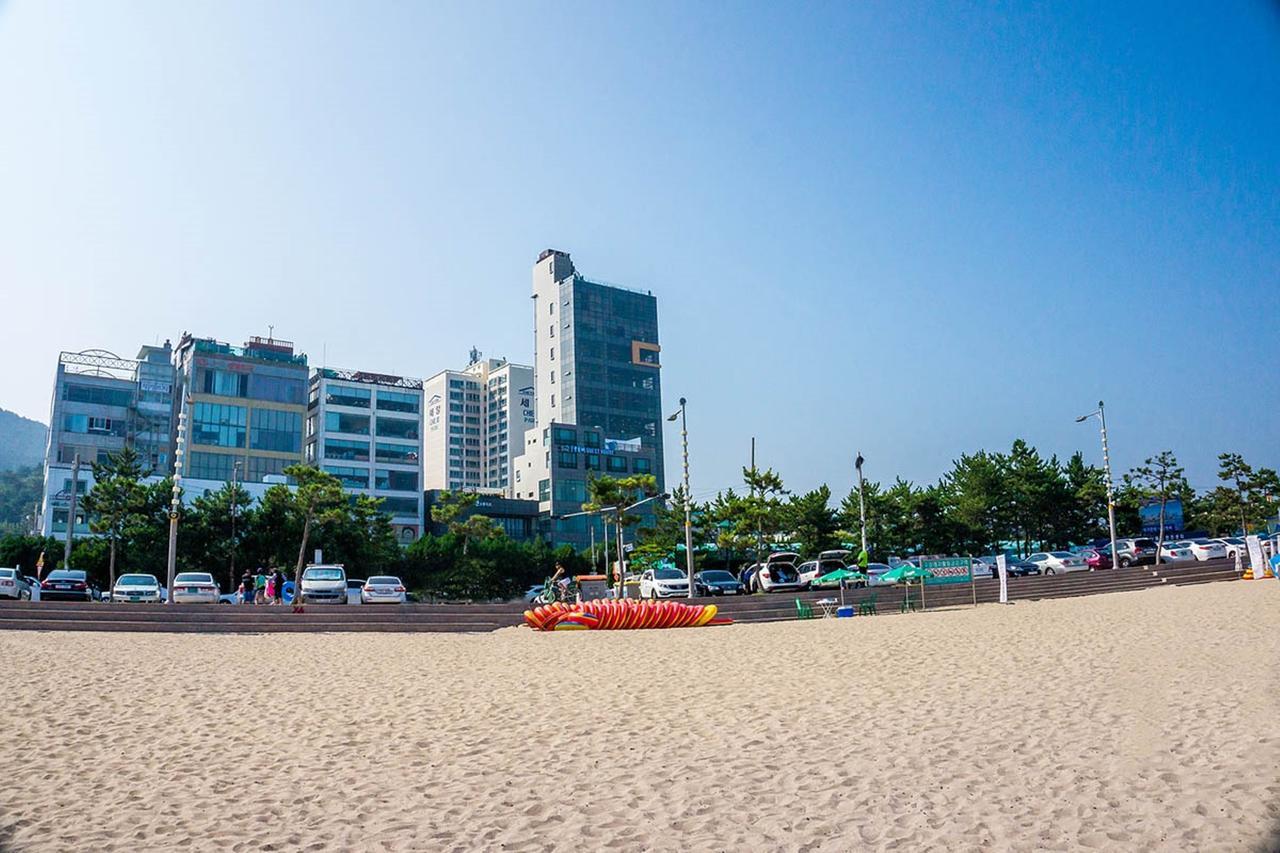 From Guesthouse Busan Exteriör bild