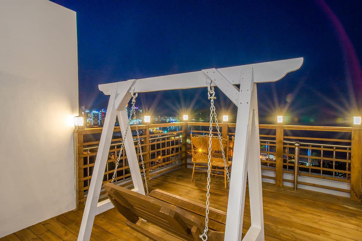 From Guesthouse Busan Exteriör bild